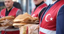 MHP Beykoz’dan çat kapı pide ikramı